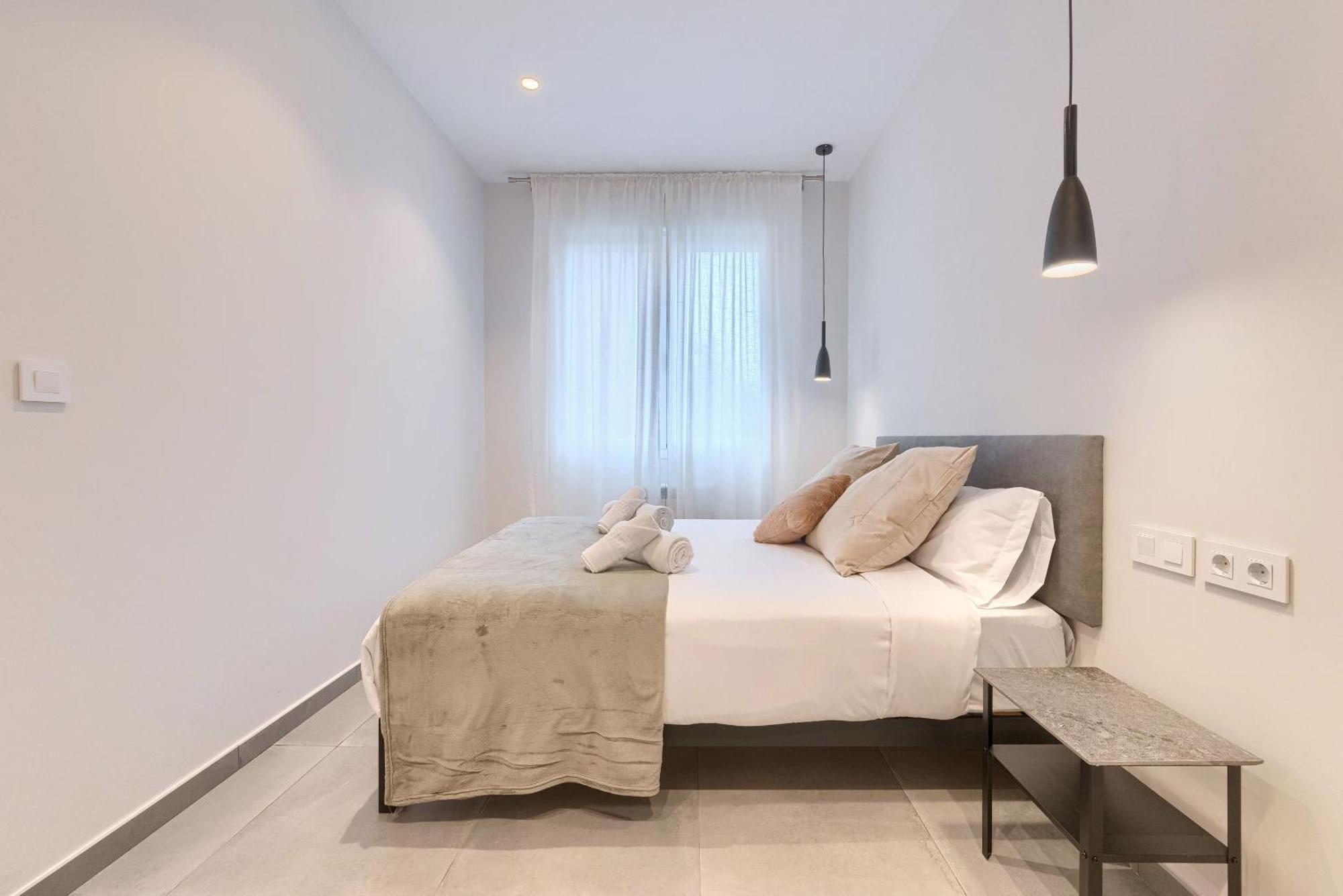 Apartamentos Basarrate Self Check In Бильбао Экстерьер фото