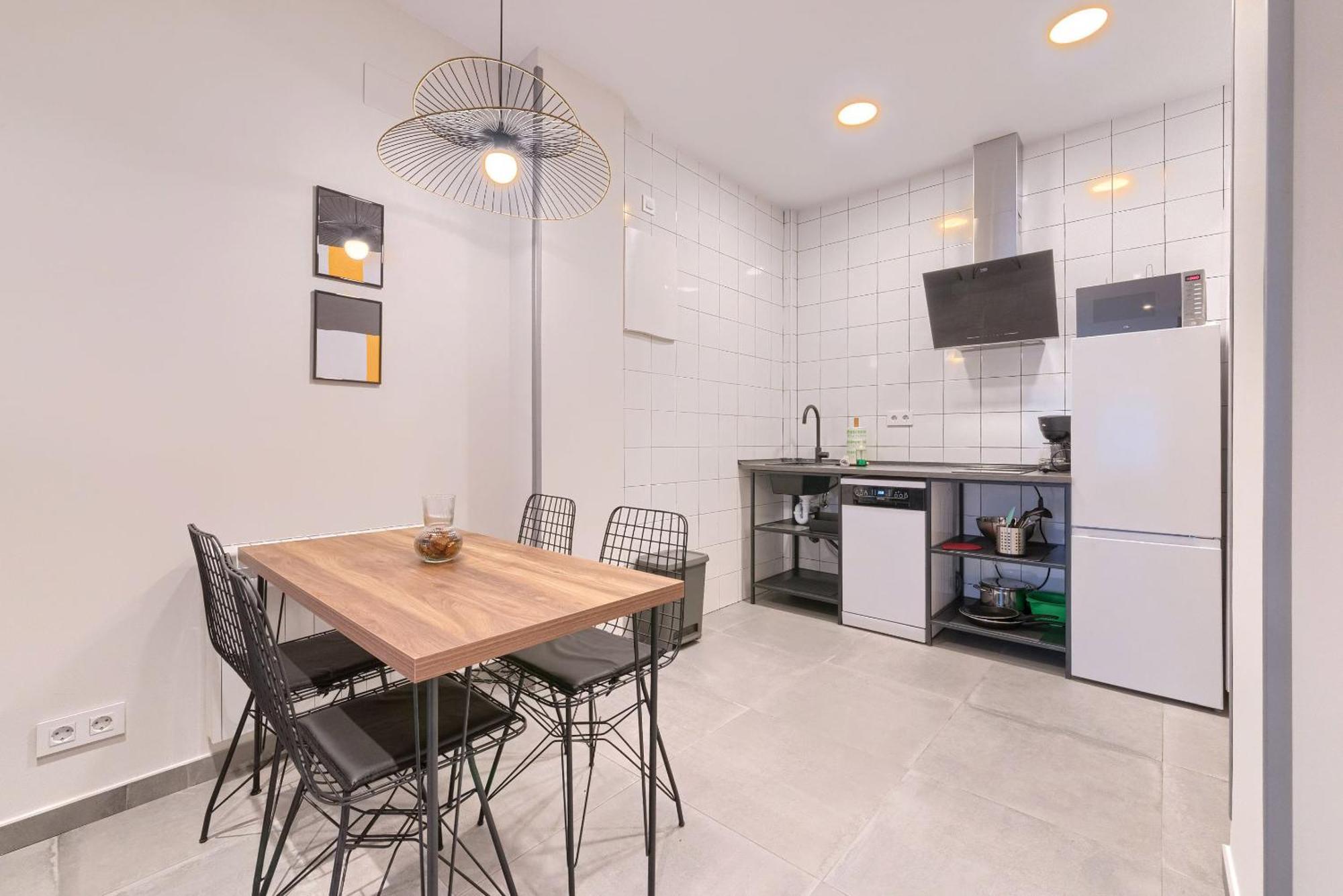 Apartamentos Basarrate Self Check In Бильбао Экстерьер фото